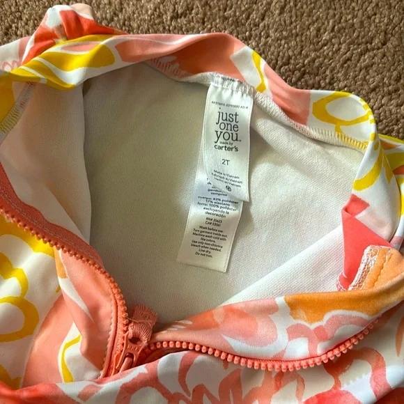 Carter’s one-piece swim - Picture 3 of 3